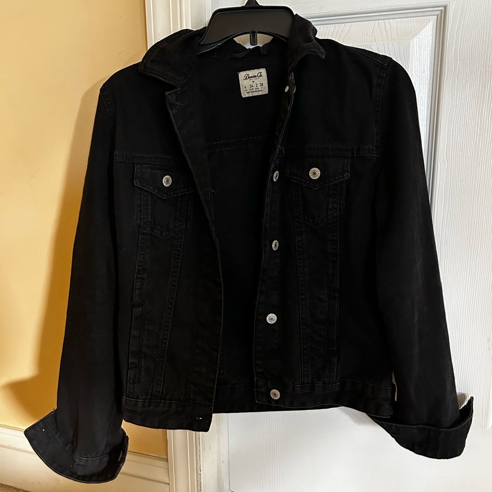 Black jean jacket great condition